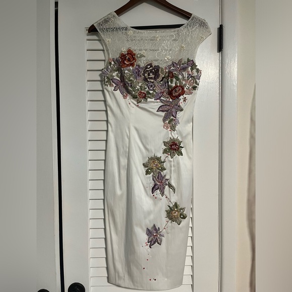 Julian joyce white dress - Picture 1 of 3